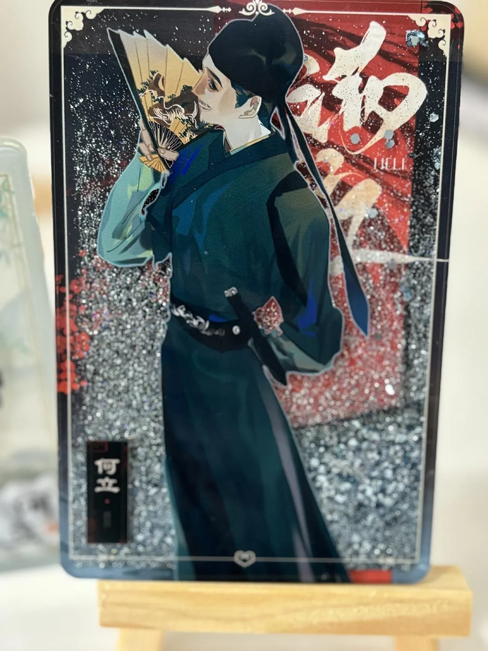 Move Glitter Liquid Oil Table Standees